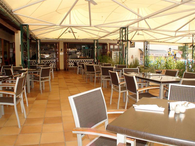Globales Bouganvilla 3*